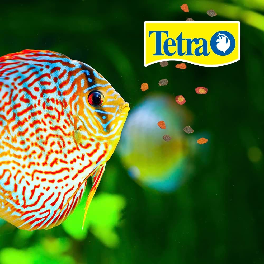 Tetra Pro Fish Food, Tropical Color Crisps With Color Enhancers, Floating Fish Food, 7.41 Ounce - Image 2